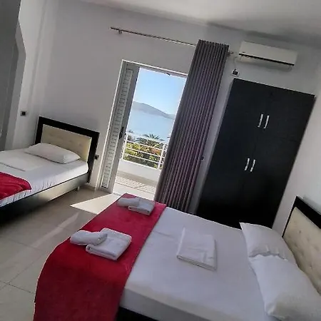 Hotel Piazza Sarandë